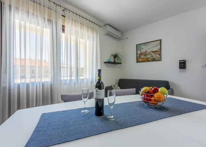 شقة Ceko سيلتسي